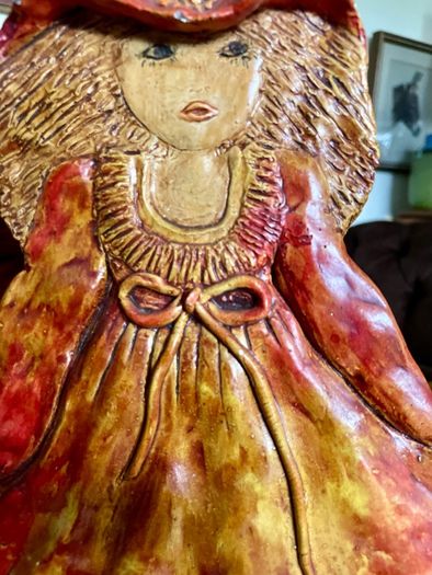 20th Century Holly Hobbie Style Wall Decoration Plaster Glazed & Painted 3-D