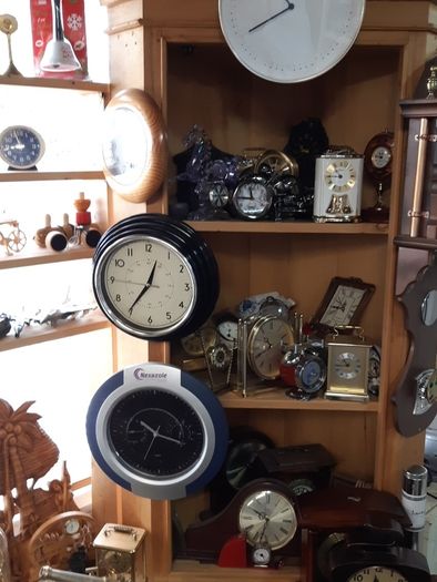 Clock cup of tea shape
