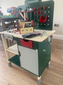 Parkside wooden tool bench