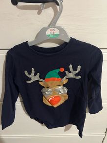 3-4y long sleeve Christmas top
