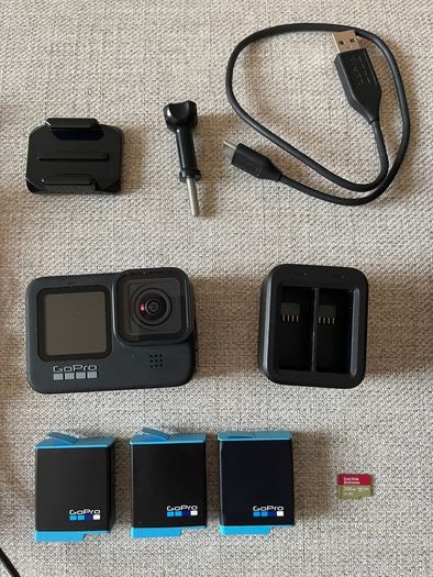 Go Pro Hero 9 Bundle