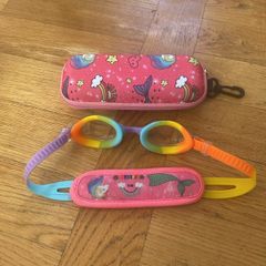 Girls swimming goggles - age 0-6