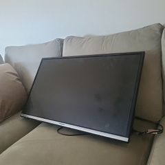 TV 32 Inch