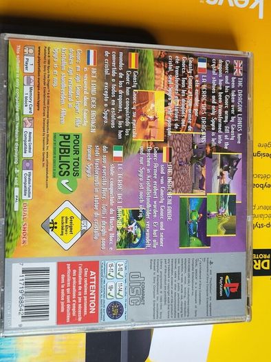 Spyro The Dragon PS1 Platinum