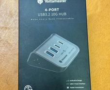 Yottamaster 4 Port USB Hub, Powered USB Hub with 10Gbps Data Transfer