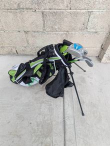 Junior golf clubs suit 8 and under