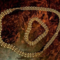 Beautiful Gold plated necklace and bracelet