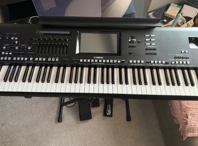 Yamaha Genos Keyboard Workstation