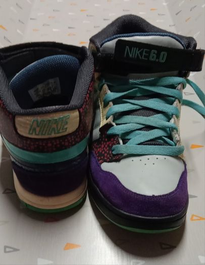 Nike Air Morgan  6.0   Trainers  (318886-302)