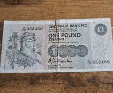 UK, Scotland, One Pound 1988 banknote, Clydesbank, circulated - free standard postage