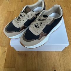 Women's Casual Trainer