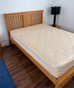 Magnificent Very Sturdy 4Ft 6 Double Oak Wooden Bed Frame - Can Deliver