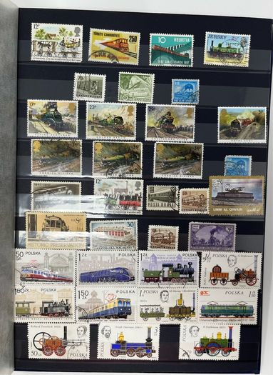 Ace Black 32 page/ 16 leaf Stamp Album with over 900 stamps. Thematic of Animals, Plants, Classic Cars, Space, Trains, Sport & Disney noted.