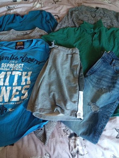 mens clothes bundle free to take size medium free to take