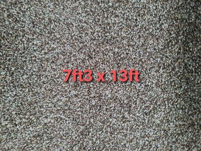 carpet 7ft3 x 13ft