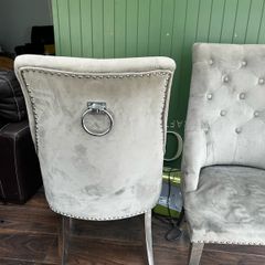 4 dining chairs