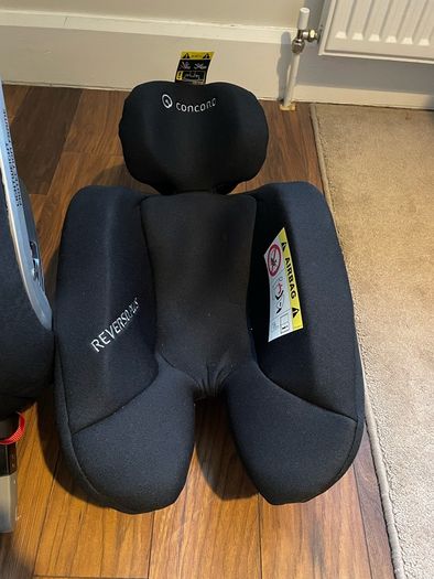 Concord Reverso Plus has Car Seat 0-23kg (40-105cm)