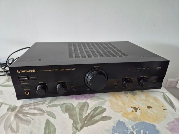 Pioneer Stereo Amplifier