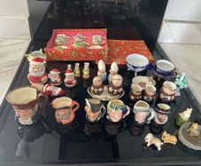 Royal doulton Goabel humble Wade Denton toy tea set figurine lot