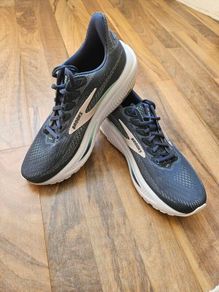 Brooks women's running shoes