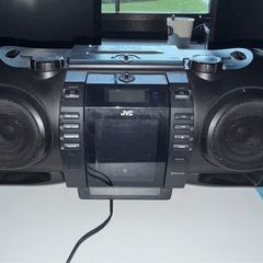 JVC RV-NB75B Boomblaster Black (Lightning & Bluetooth)