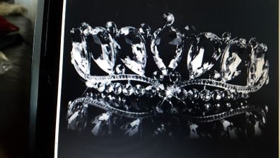 Bride's Designer Crystal Head Piece