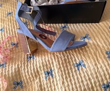 Block heel extra wide sandals