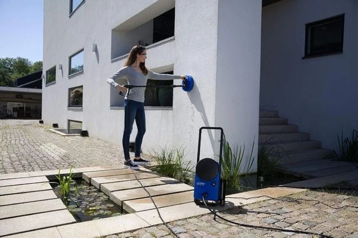 Core 130 Bar High Pressure Washer with Power Control - Mini Power Washer for Patios and Car Cleaner (1500 W)