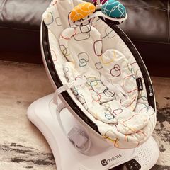4 moms mamaroo