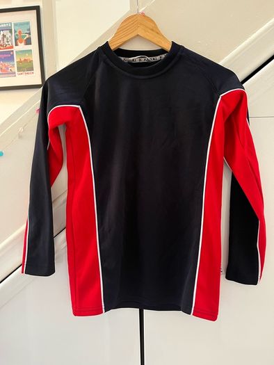 WESLEY College Girls Hockey uniform