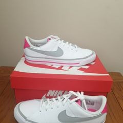 New Nike trainers size 3uk