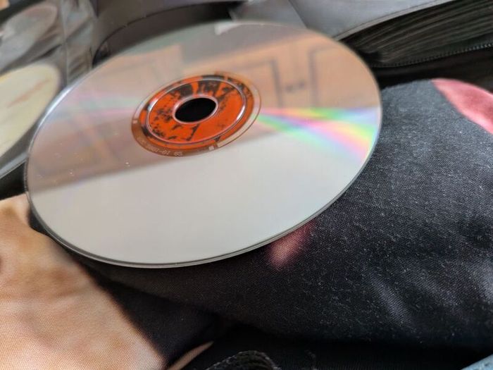 CDs eur 1 each no cases