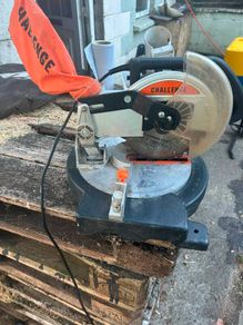 Mitre saw