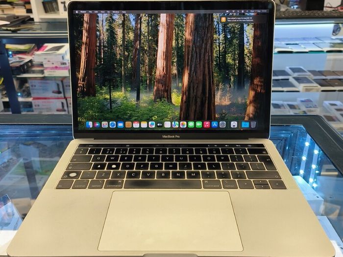 2019 Apple MacBook Pro 13 inch Intel Core i5 2.7GHz 16GB RAM 500GB SSD A1989 (Battery Cycle: 983)