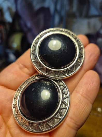 Vintage Black Core Big Earrings