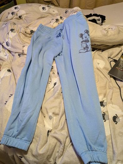 clothing EUR 1 each item