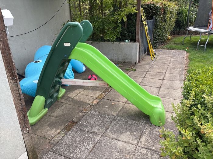 kids slide