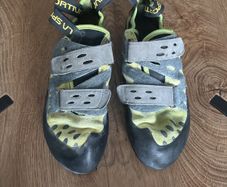 Climbing Shoes size 7
