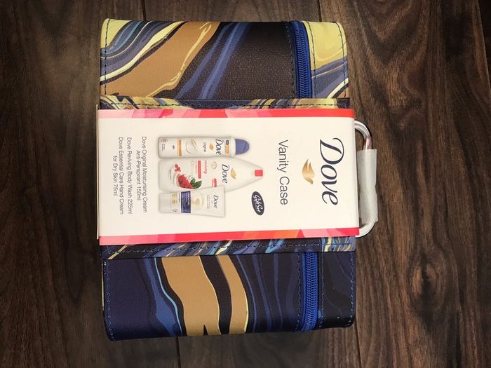 Dove Vanity Case