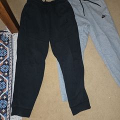 2 pairs nike tech fleece track bottoms 147cm-158cm