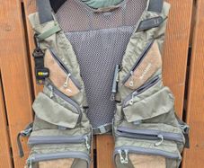 SIMMS Vest + Scoop net