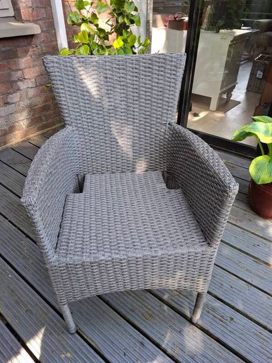 garden chairs