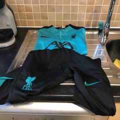 kids clothes