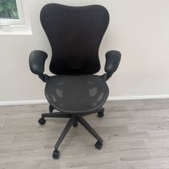 Herman Miller Mirra 2 Office Chair