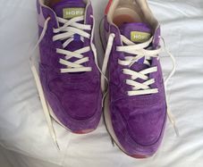 HOFF runners worn twice size 8