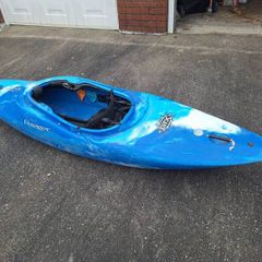 Kayak Dagger GTX