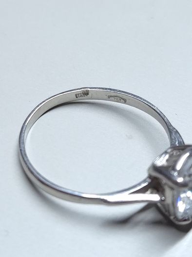 Vintage 18ct White Gold Solitaire Ring 750 Italy Size 54.5