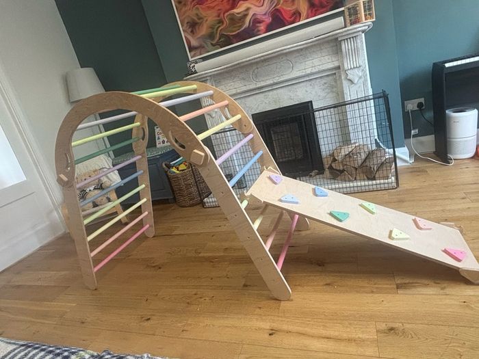 Foldable Pikler set with arch and slide