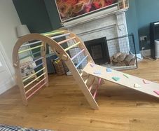 Foldable Pikler set with arch and slide