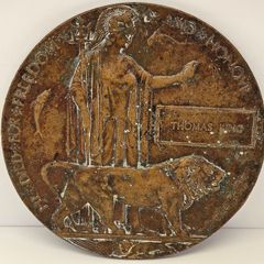 Thomas King WWI Death Penny Memorial Plaque "HE DIED FOR FREEDOM AND HONOUR " W on Reverse
